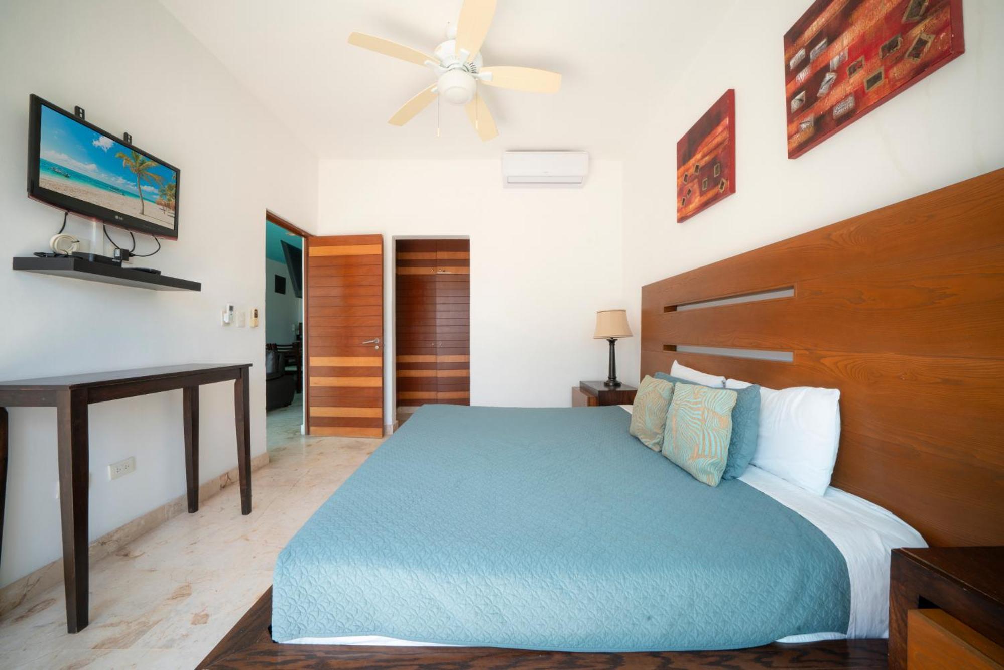 Beachfront Penthouse With 3 Bedrooms & Ocean View - Las Nubes Playa del Carmen Exterior photo