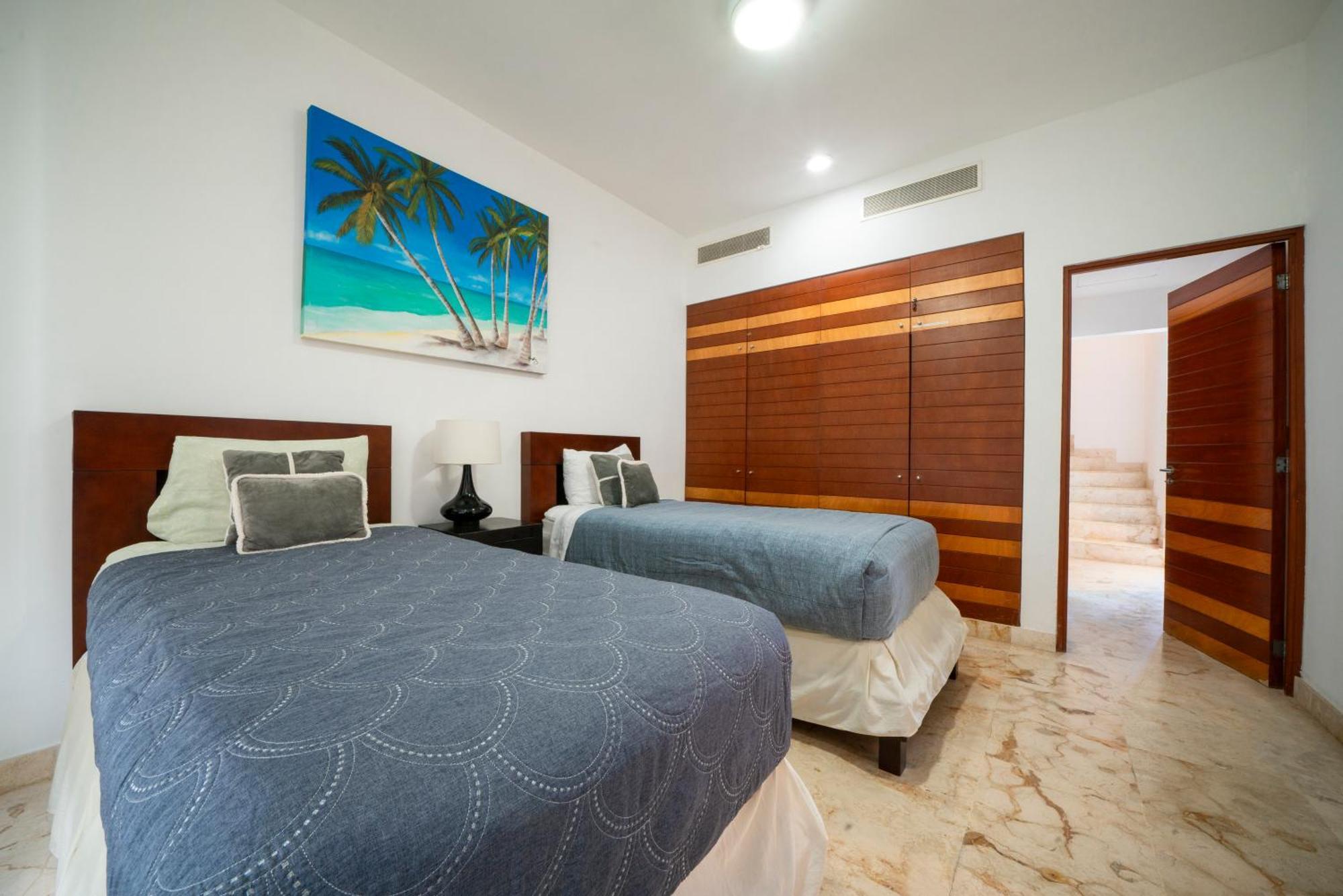 Beachfront Penthouse With 3 Bedrooms & Ocean View - Las Nubes Playa del Carmen Exterior photo